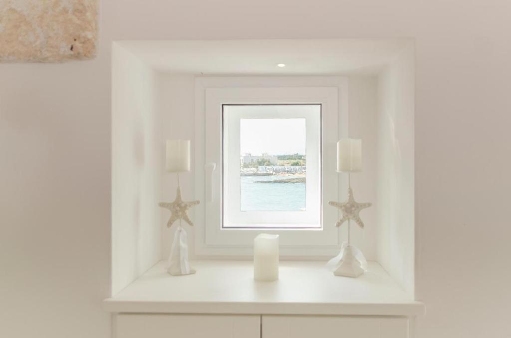 Apulia Charming Suites - Casa Rossa Suite Perla E Suite Corallo Савеллетри Экстерьер фото